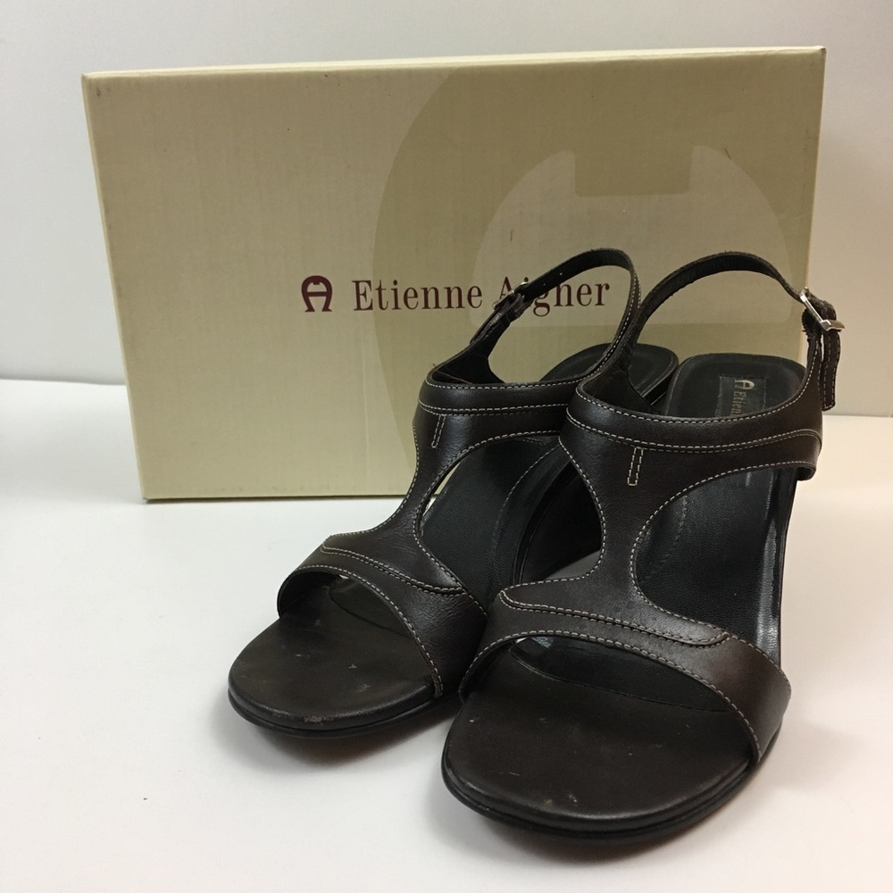Etienne Aigner North Godiva 7.5 leather wedges
